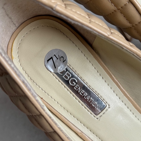BCBGeneration high heels beige color size 7.5 - Picture 7 of 10